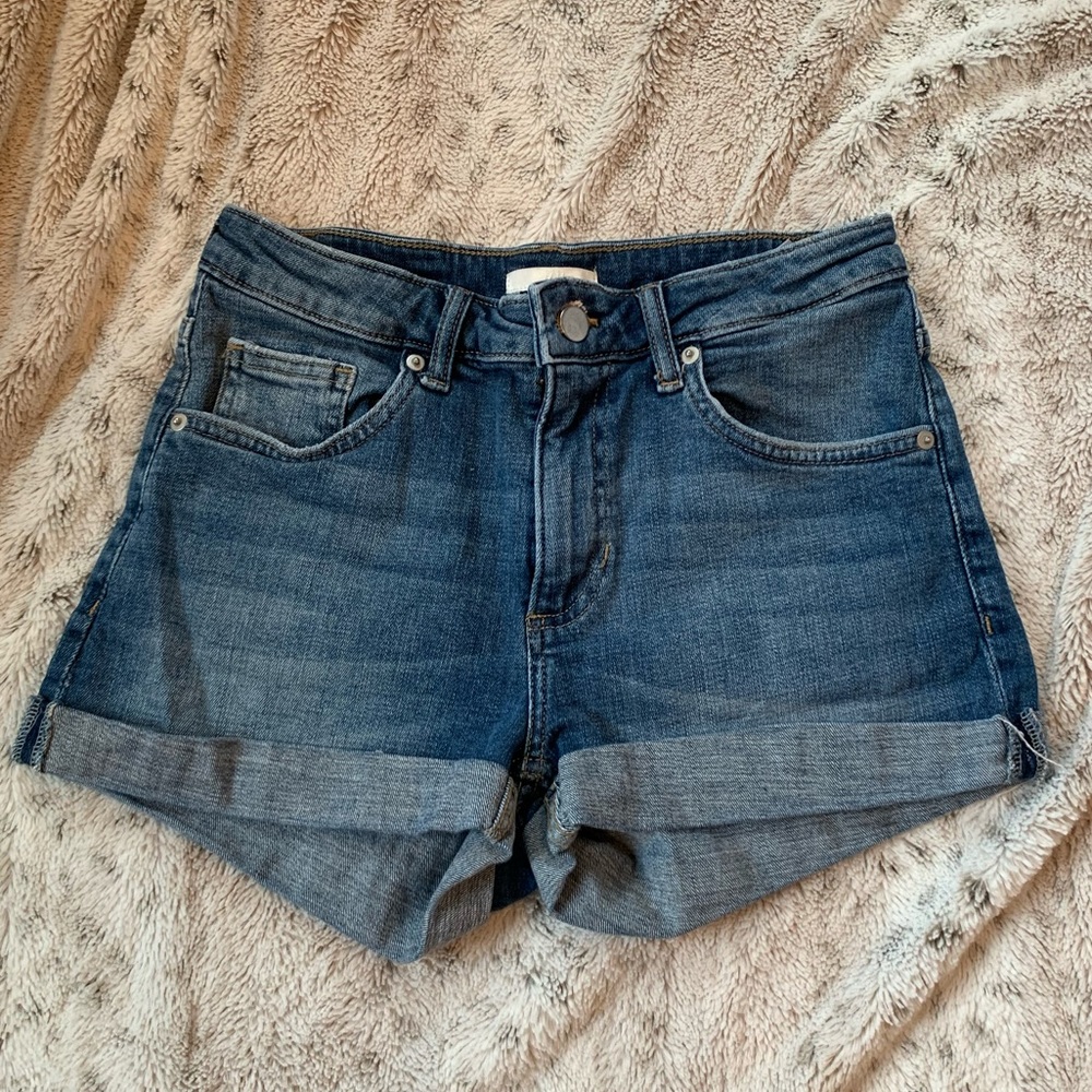 H&M denim shorts